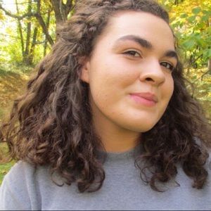 Meet your Posher, Allison